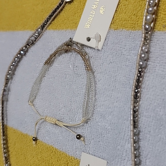 Jewelry - Picture 7 of 9